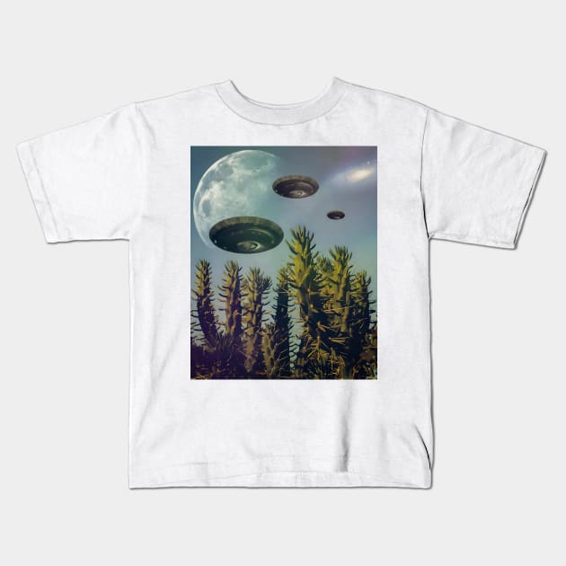 UFO Sighting Kids T-Shirt by Yokipon Art